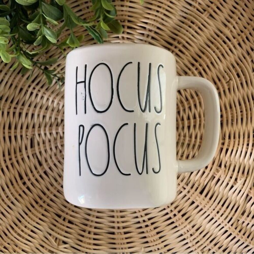 RAE DUNN‎ HOCUS POCUS LL Halloween Holiday Sanderson Sisters Mug